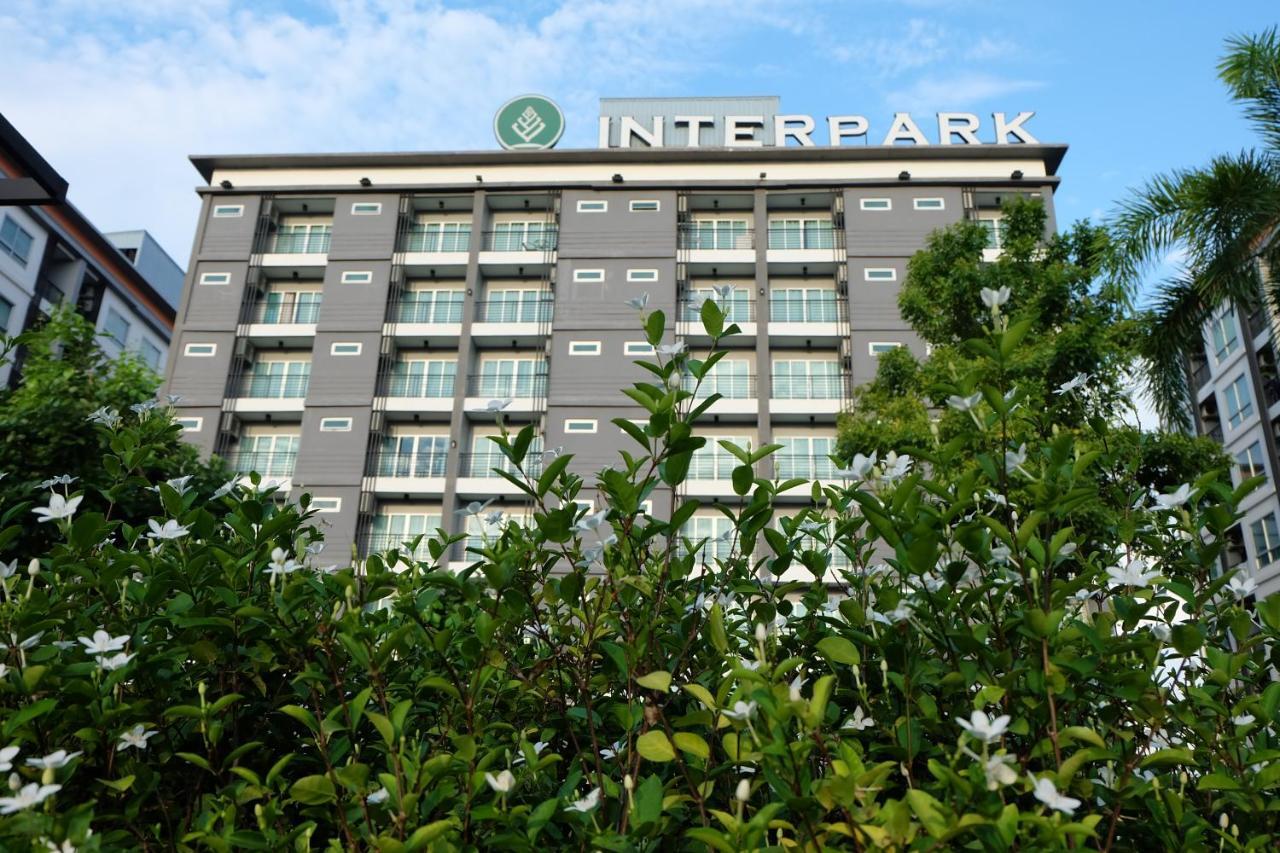 Interpark Hotel & Residence, Eastern Seaboard ראיונג מראה חיצוני תמונה