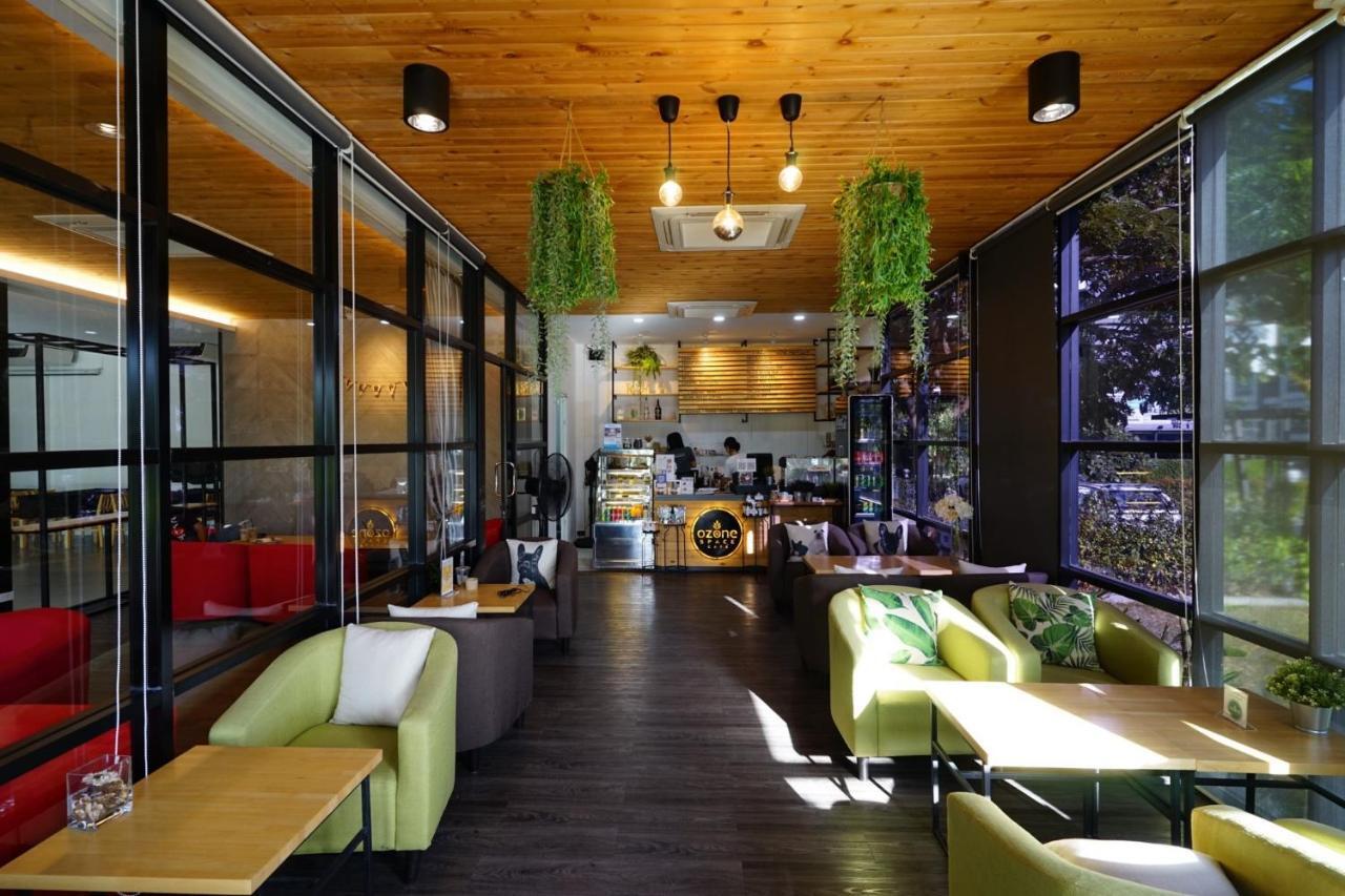 Interpark Hotel & Residence, Eastern Seaboard ראיונג מראה חיצוני תמונה
